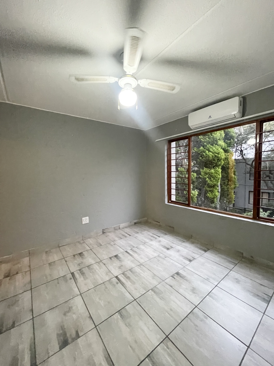 2 Bedroom Property for Sale in Morningside Gauteng