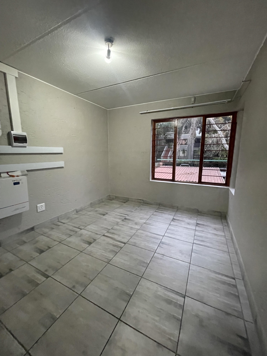 2 Bedroom Property for Sale in Morningside Gauteng