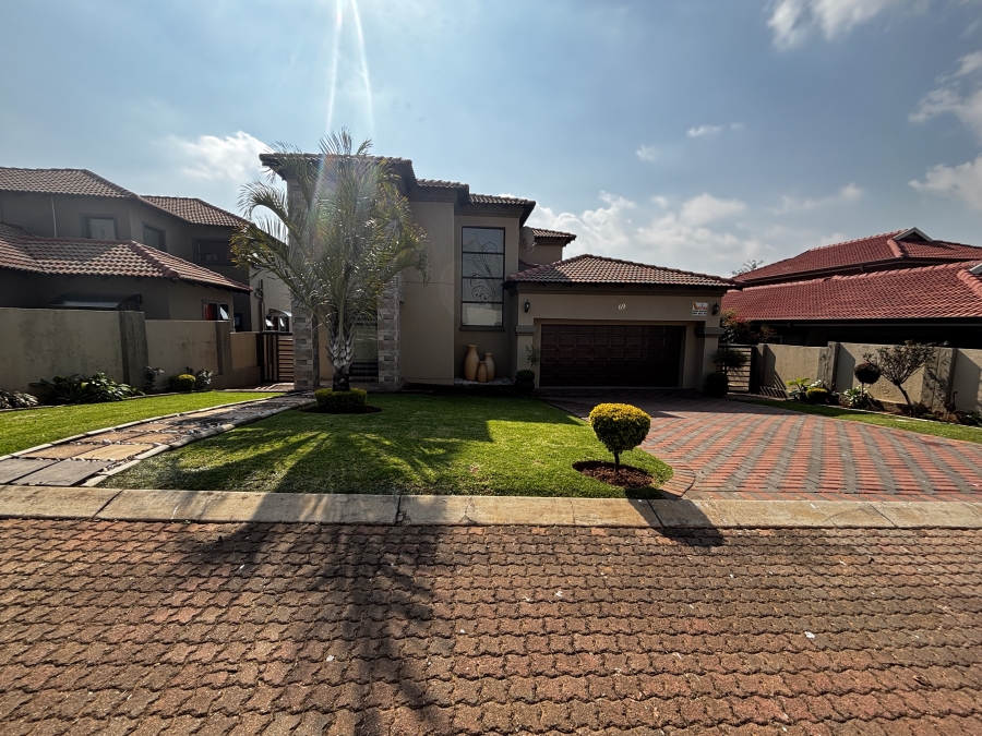 4 Bedroom Property for Sale in Homes Haven Gauteng