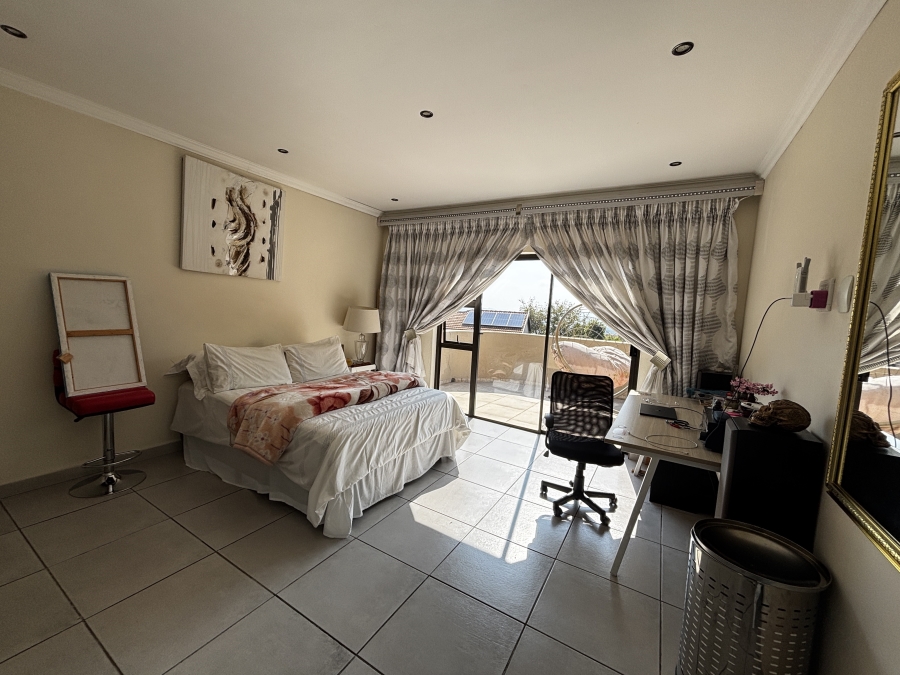 4 Bedroom Property for Sale in Homes Haven Gauteng