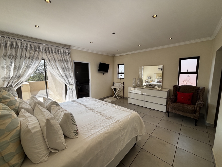 4 Bedroom Property for Sale in Homes Haven Gauteng