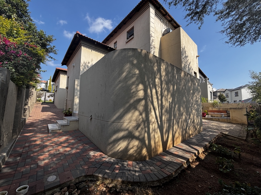 4 Bedroom Property for Sale in Homes Haven Gauteng