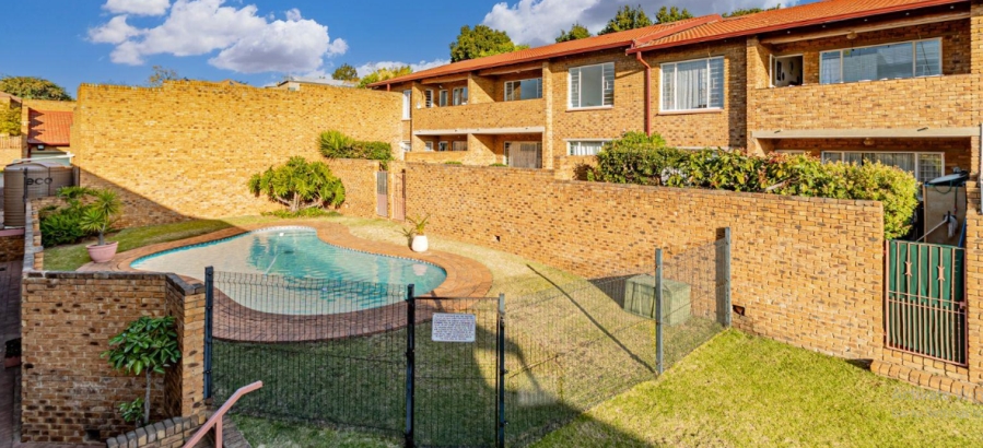 2 Bedroom Property for Sale in Ferndale Gauteng