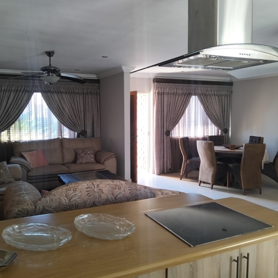 2 Bedroom Property for Sale in Terenure Gauteng