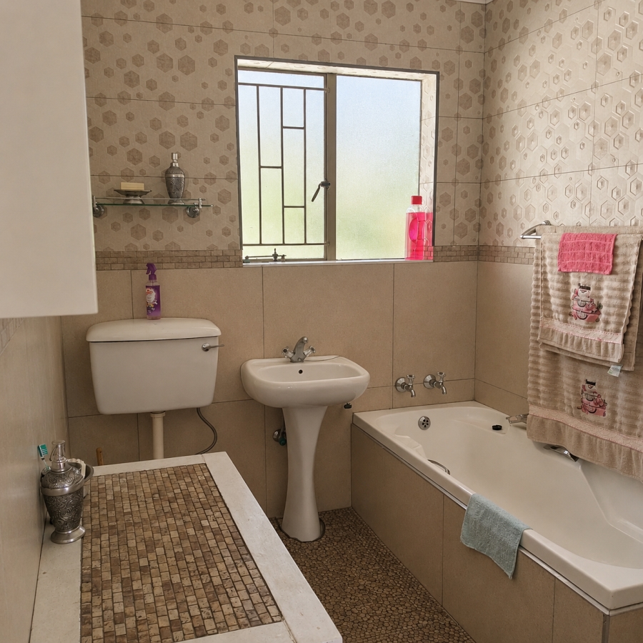2 Bedroom Property for Sale in Terenure Gauteng