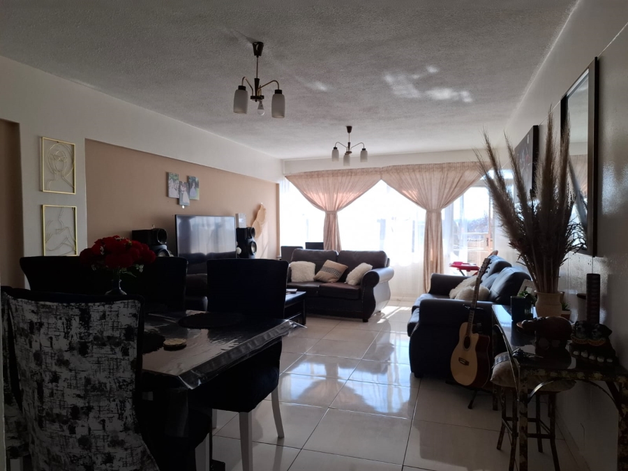 2 Bedroom Property for Sale in Benoni Central Gauteng