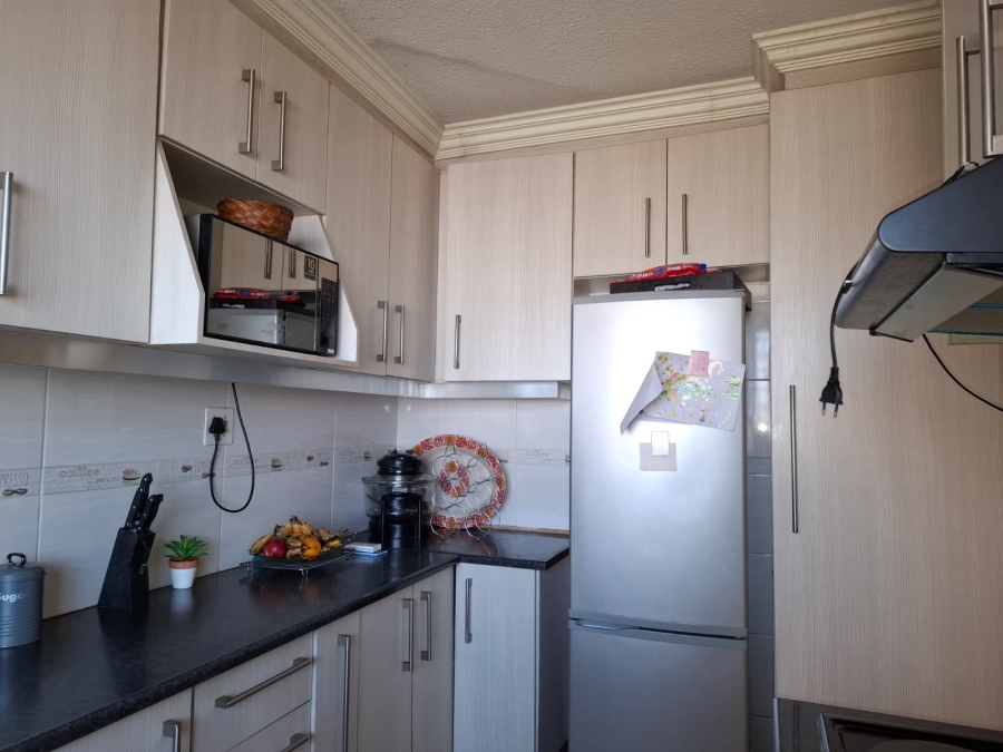 2 Bedroom Property for Sale in Benoni Central Gauteng