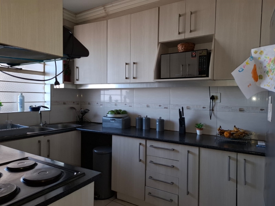 2 Bedroom Property for Sale in Benoni Central Gauteng