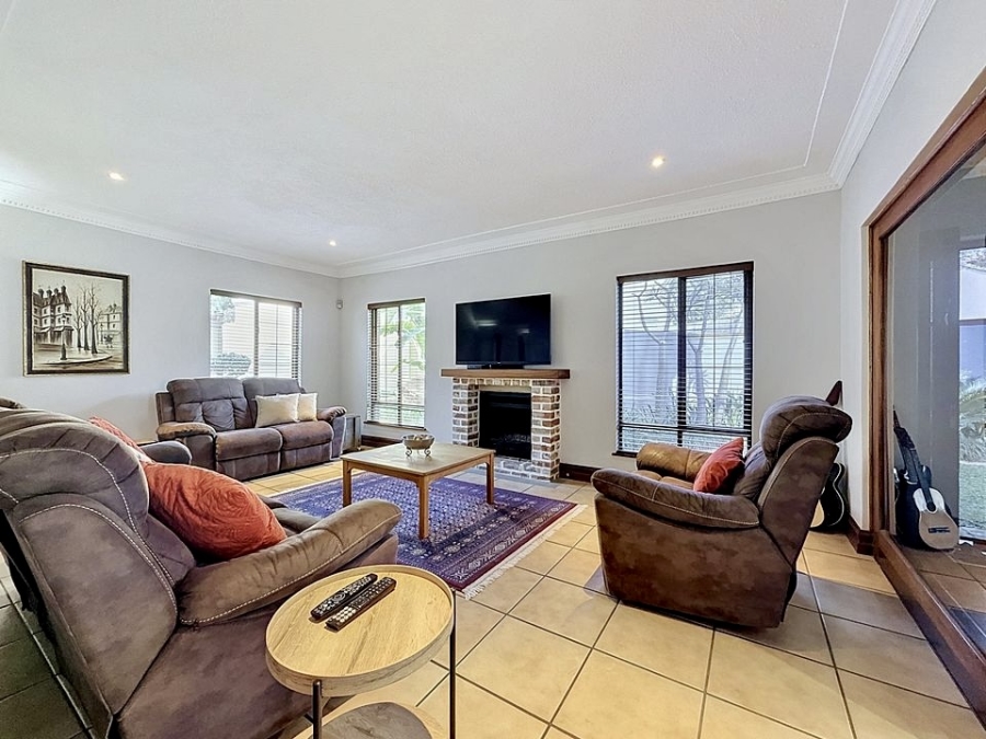 3 Bedroom Property for Sale in Wapadrand Gauteng
