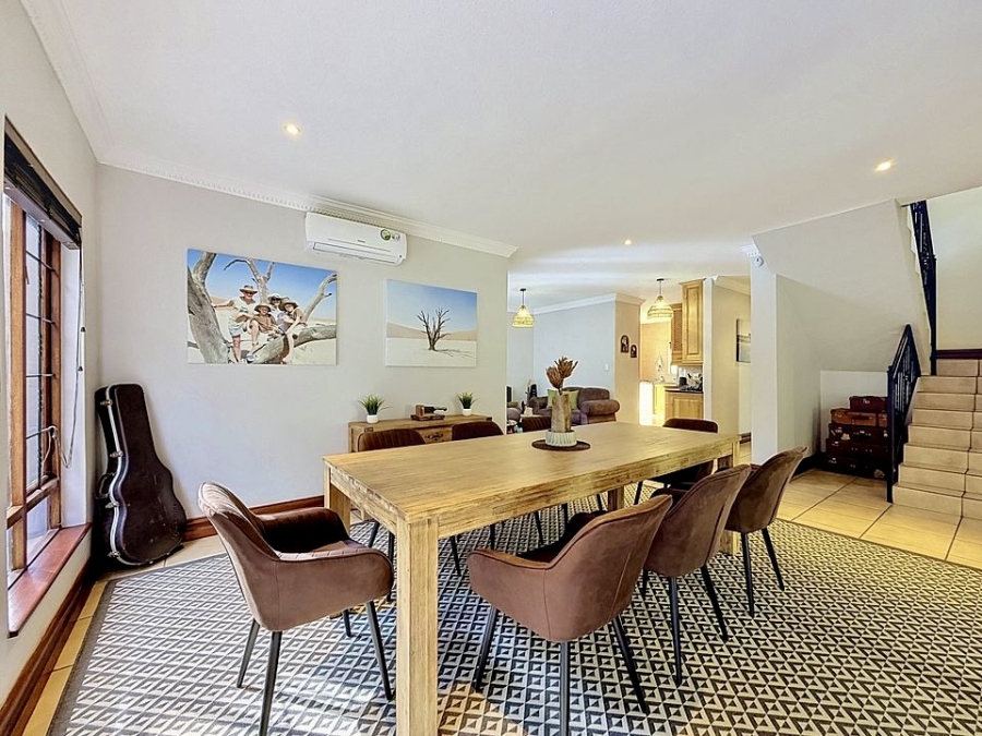 3 Bedroom Property for Sale in Wapadrand Gauteng