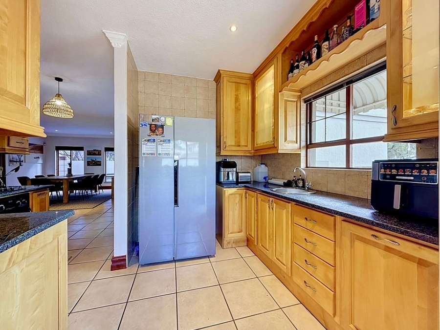 3 Bedroom Property for Sale in Wapadrand Gauteng