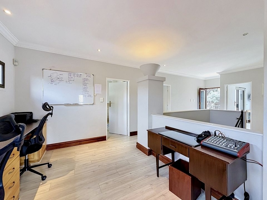 3 Bedroom Property for Sale in Wapadrand Gauteng