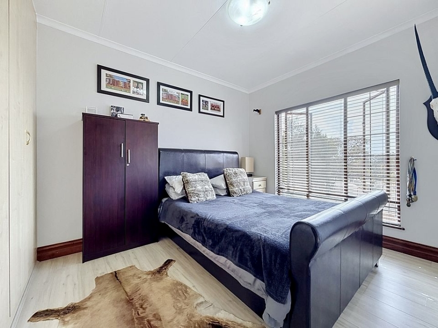 3 Bedroom Property for Sale in Wapadrand Gauteng