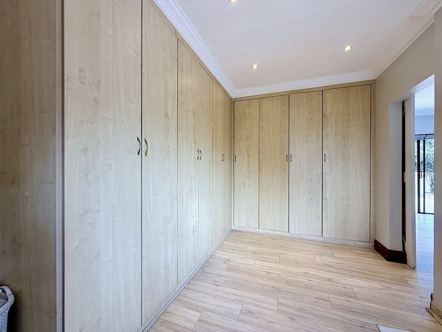 3 Bedroom Property for Sale in Wapadrand Gauteng