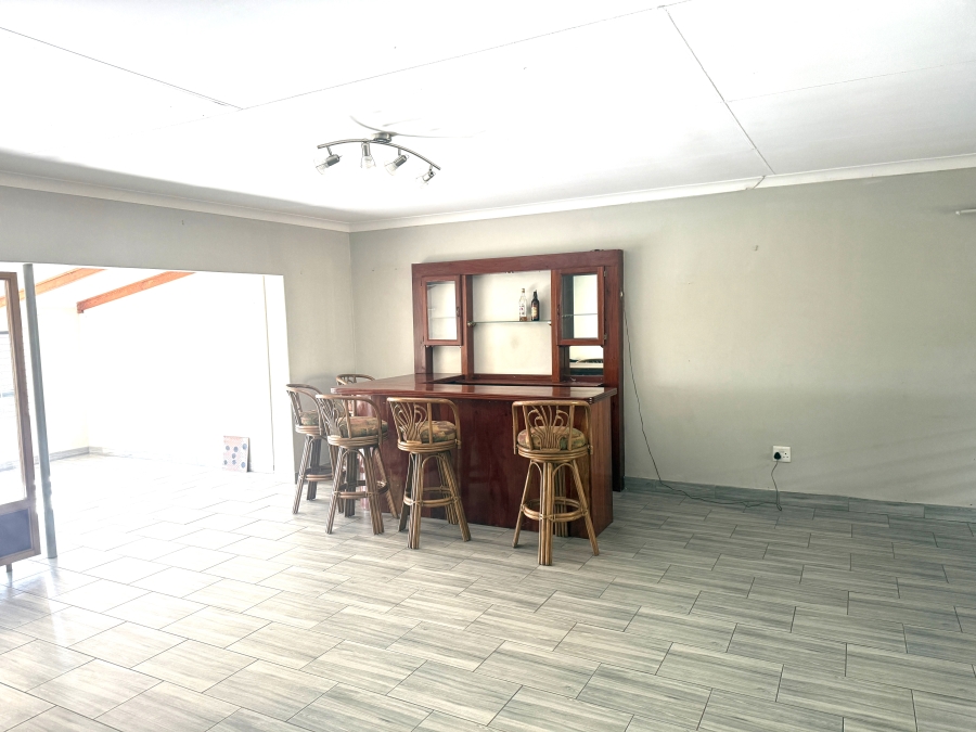 9 Bedroom Property for Sale in Rietfontein AH Gauteng