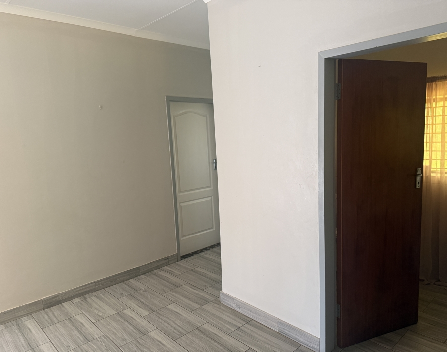 9 Bedroom Property for Sale in Rietfontein AH Gauteng