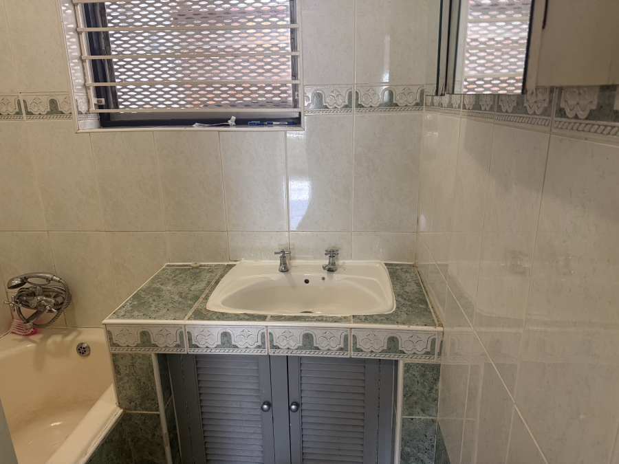 9 Bedroom Property for Sale in Rietfontein AH Gauteng