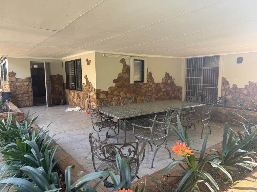 9 Bedroom Property for Sale in Rietfontein AH Gauteng