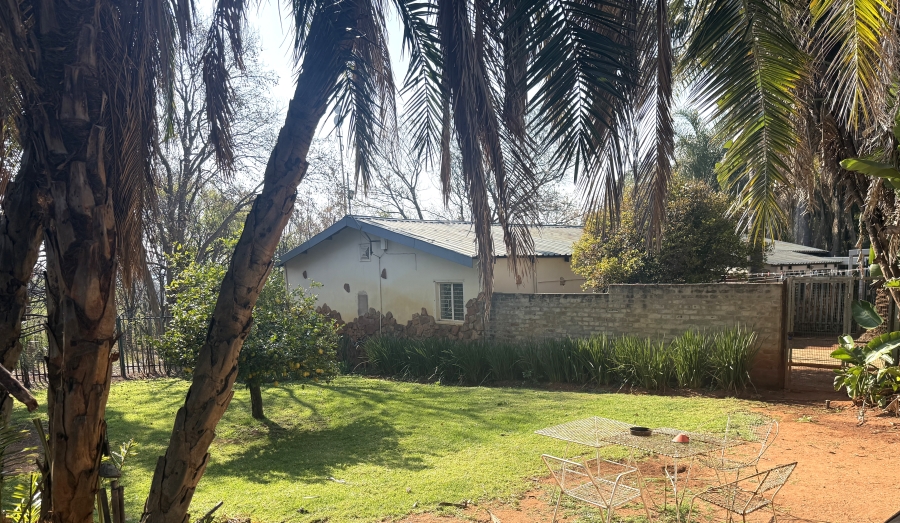 9 Bedroom Property for Sale in Rietfontein AH Gauteng