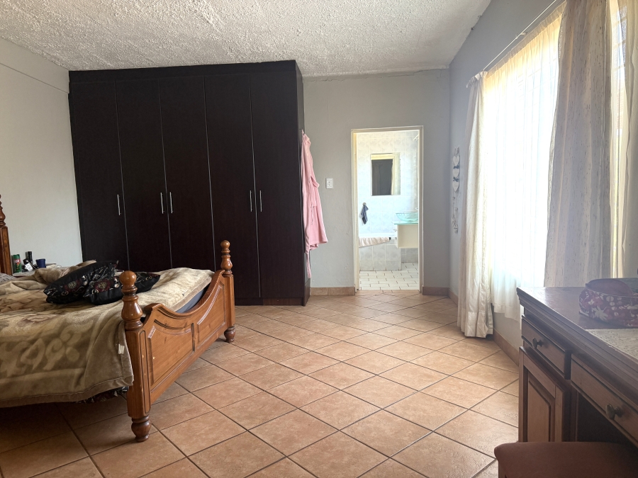 9 Bedroom Property for Sale in Rietfontein AH Gauteng