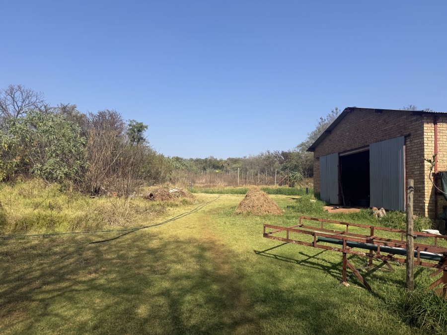 9 Bedroom Property for Sale in Rietfontein AH Gauteng