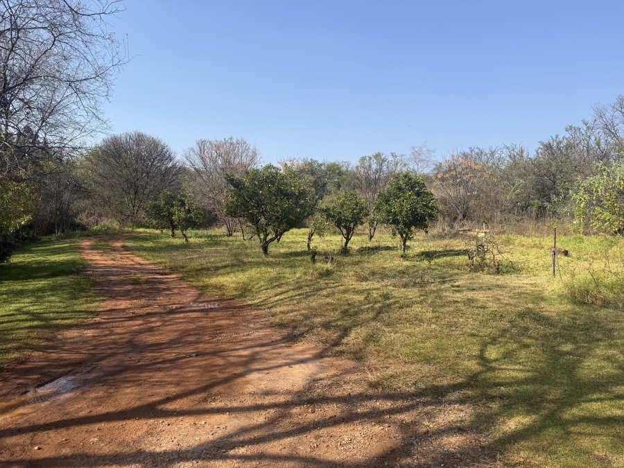 9 Bedroom Property for Sale in Rietfontein AH Gauteng