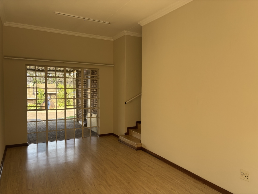 3 Bedroom Property for Sale in Brummeria Gauteng