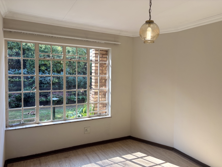 3 Bedroom Property for Sale in Brummeria Gauteng