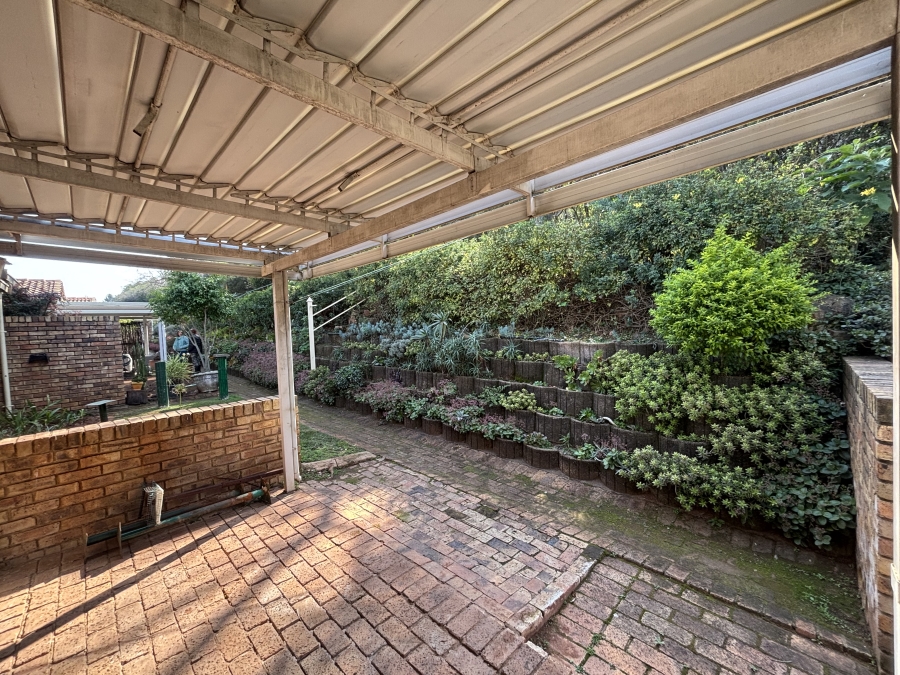 3 Bedroom Property for Sale in Brummeria Gauteng