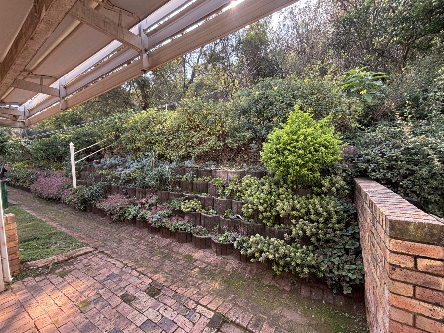 3 Bedroom Property for Sale in Brummeria Gauteng