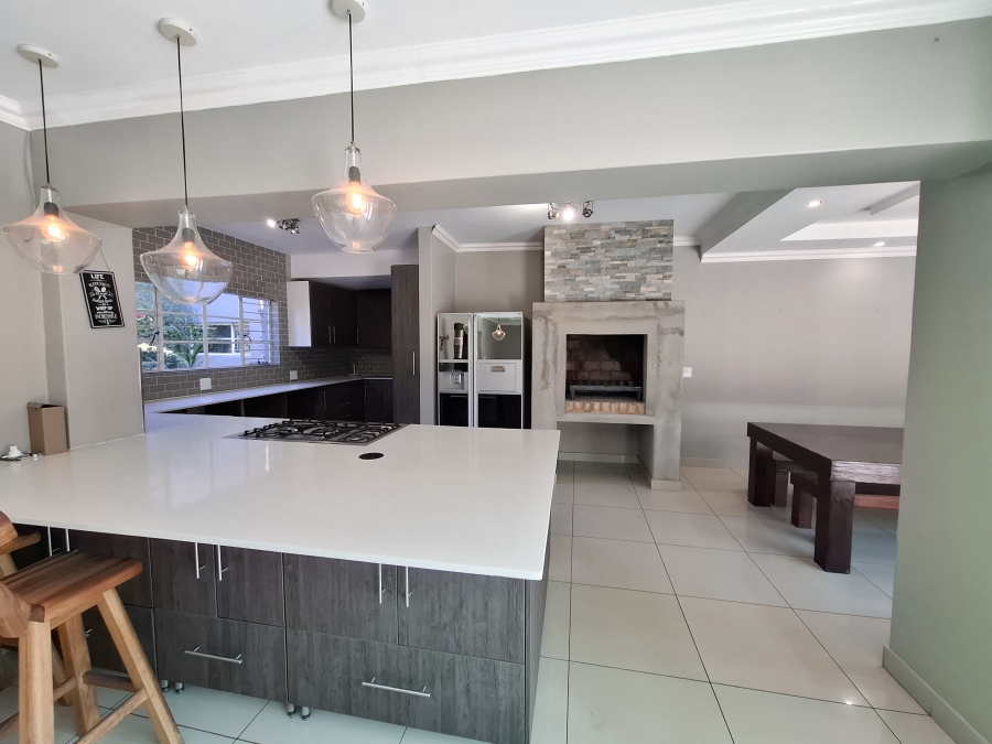To Let 4 Bedroom Property for Rent in Meyerspark Gauteng
