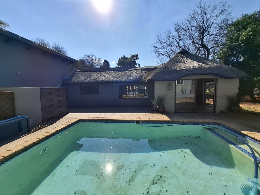 To Let 4 Bedroom Property for Rent in Meyerspark Gauteng