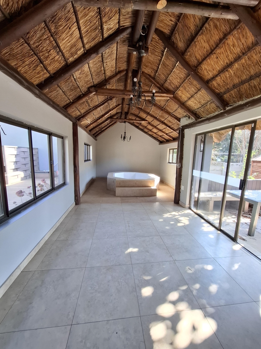 To Let 4 Bedroom Property for Rent in Meyerspark Gauteng