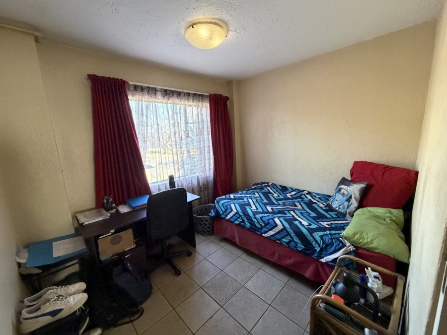 3 Bedroom Property for Sale in Moregloed Gauteng