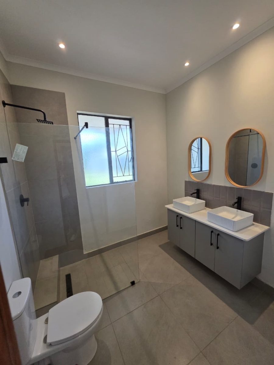 To Let 3 Bedroom Property for Rent in Waverley Gauteng