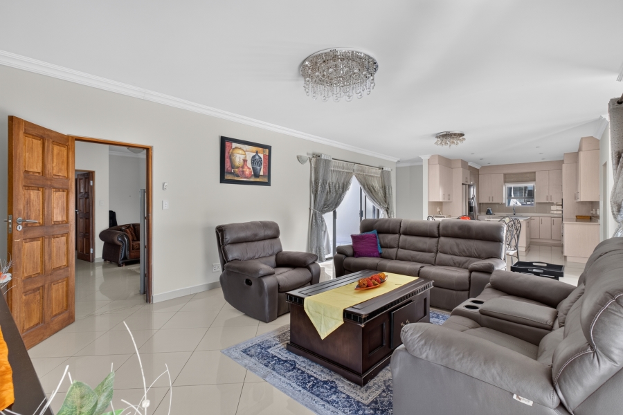 3 Bedroom Property for Sale in Zambezi Country Estate Gauteng