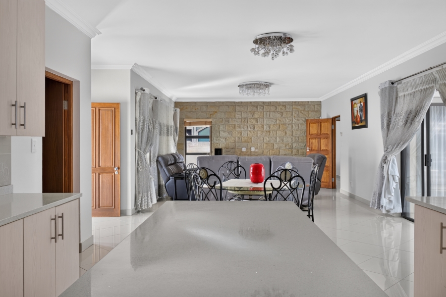 3 Bedroom Property for Sale in Zambezi Country Estate Gauteng