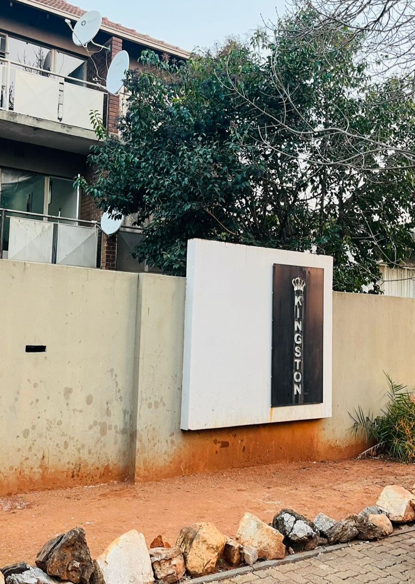 1 Bedroom Property for Sale in Windsor East Gauteng