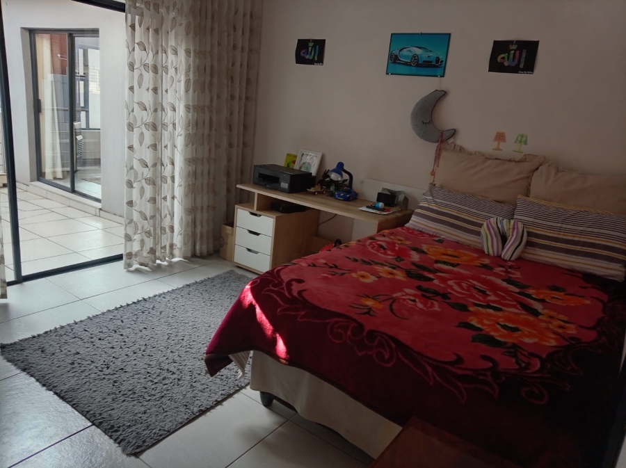 4 Bedroom Property for Sale in Northcliff Gauteng