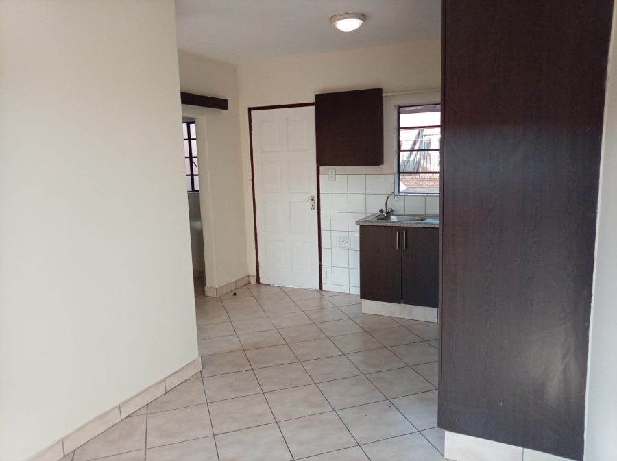 1 Bedroom Property for Sale in Kempton Park Central Gauteng