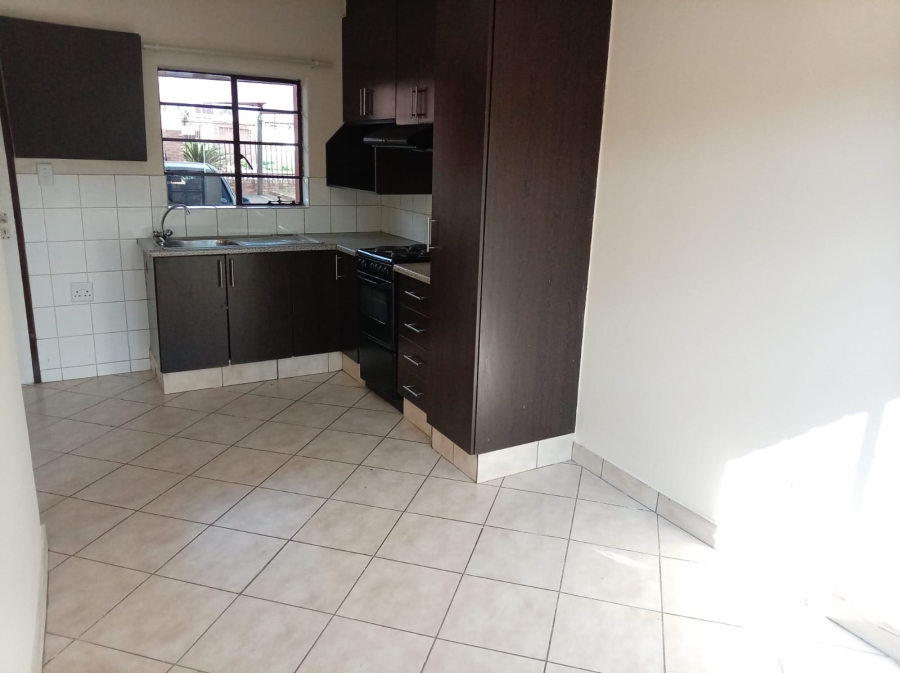 1 Bedroom Property for Sale in Kempton Park Central Gauteng