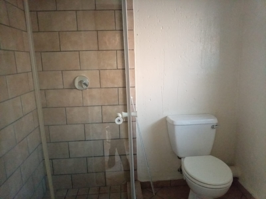 1 Bedroom Property for Sale in Kempton Park Central Gauteng