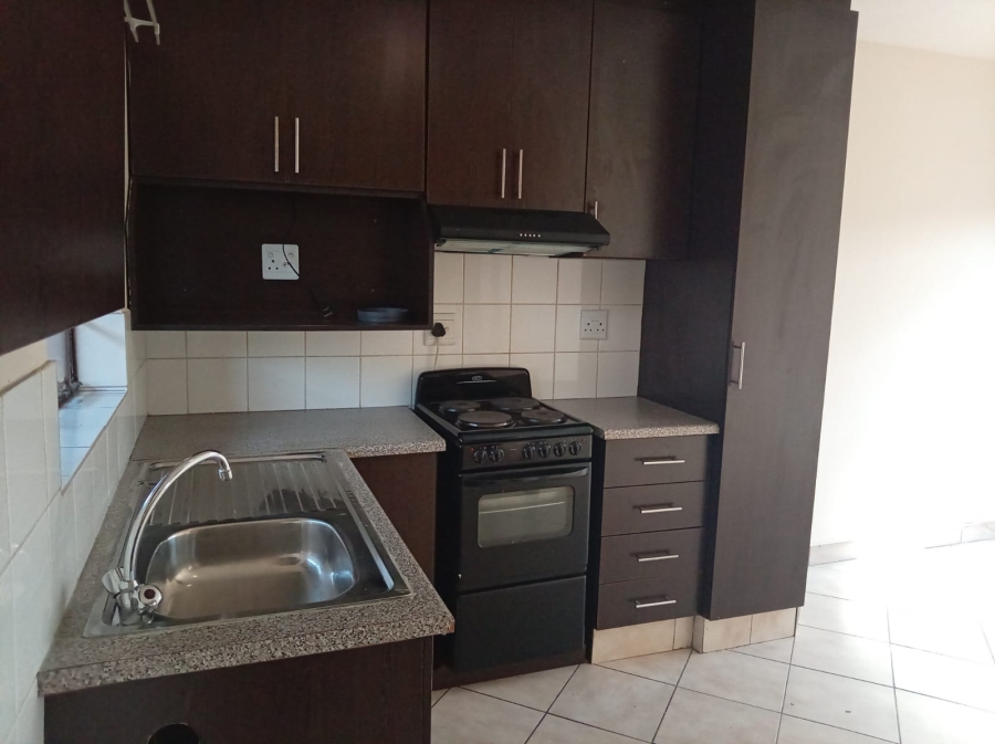 1 Bedroom Property for Sale in Kempton Park Central Gauteng