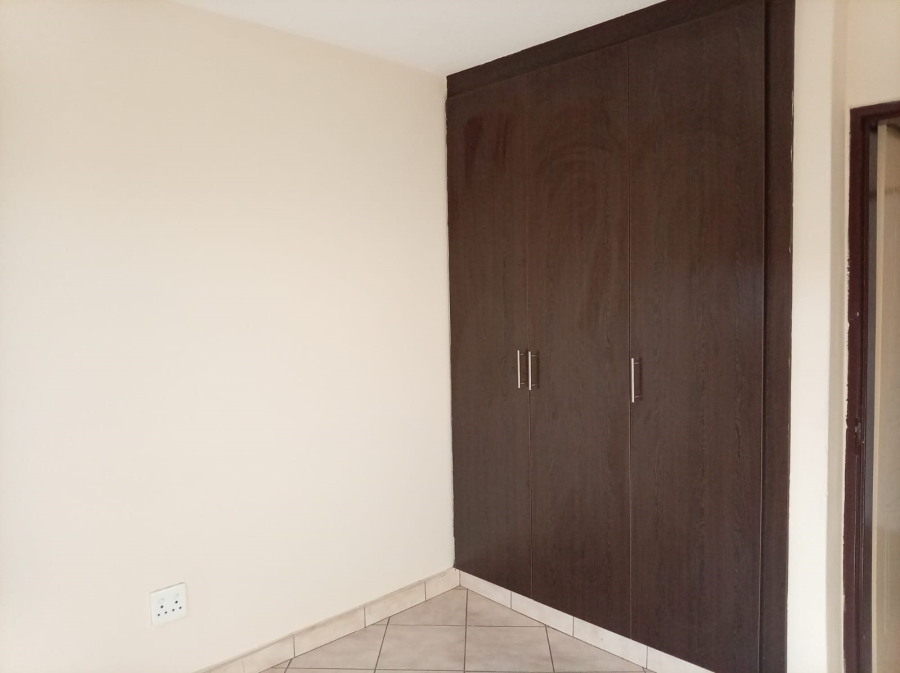 1 Bedroom Property for Sale in Kempton Park Central Gauteng