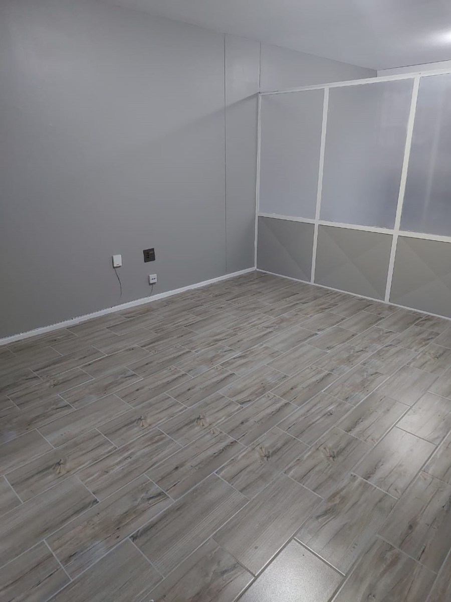 1 Bedroom Property for Sale in Sunnyside Gauteng