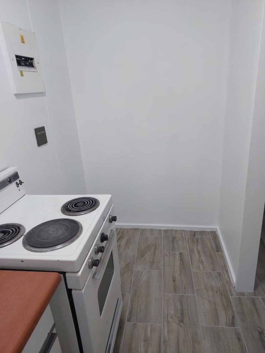 1 Bedroom Property for Sale in Sunnyside Gauteng