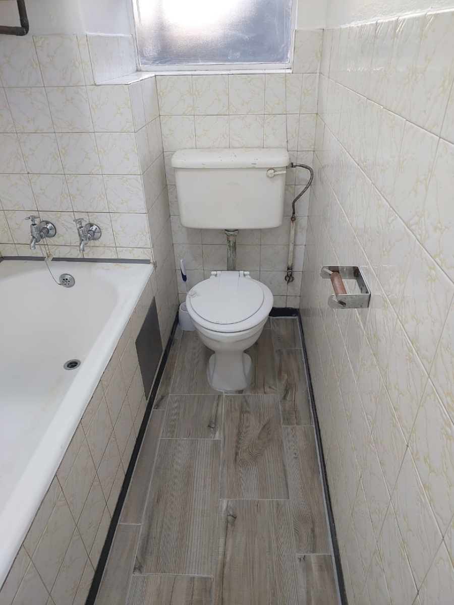 1 Bedroom Property for Sale in Sunnyside Gauteng