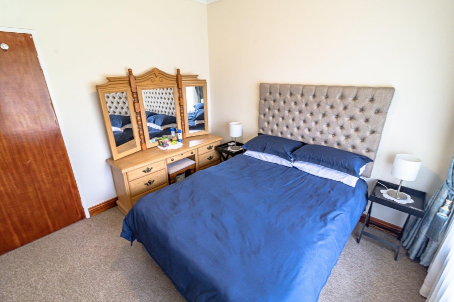 3 Bedroom Property for Sale in Brackendowns Gauteng