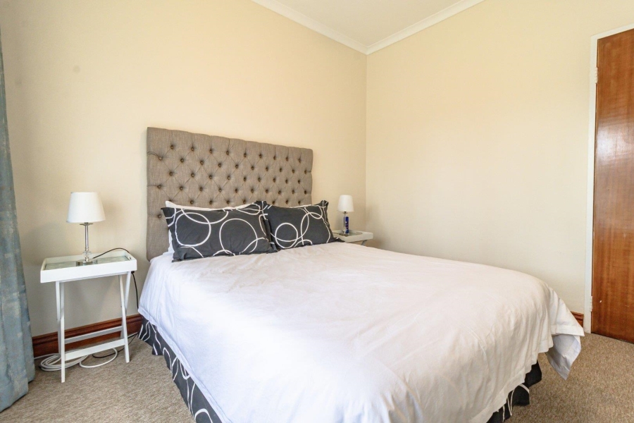 3 Bedroom Property for Sale in Brackendowns Gauteng