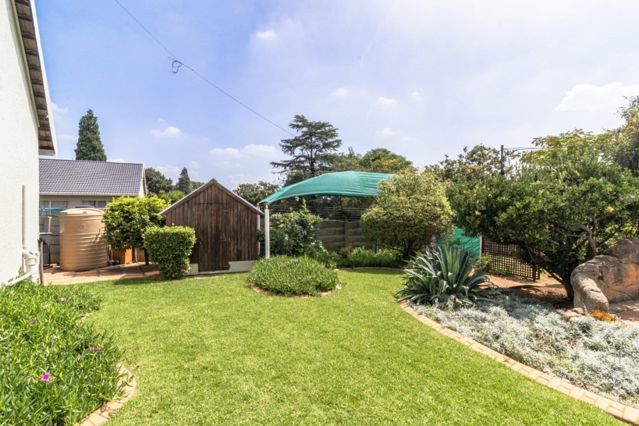 3 Bedroom Property for Sale in Brackendowns Gauteng